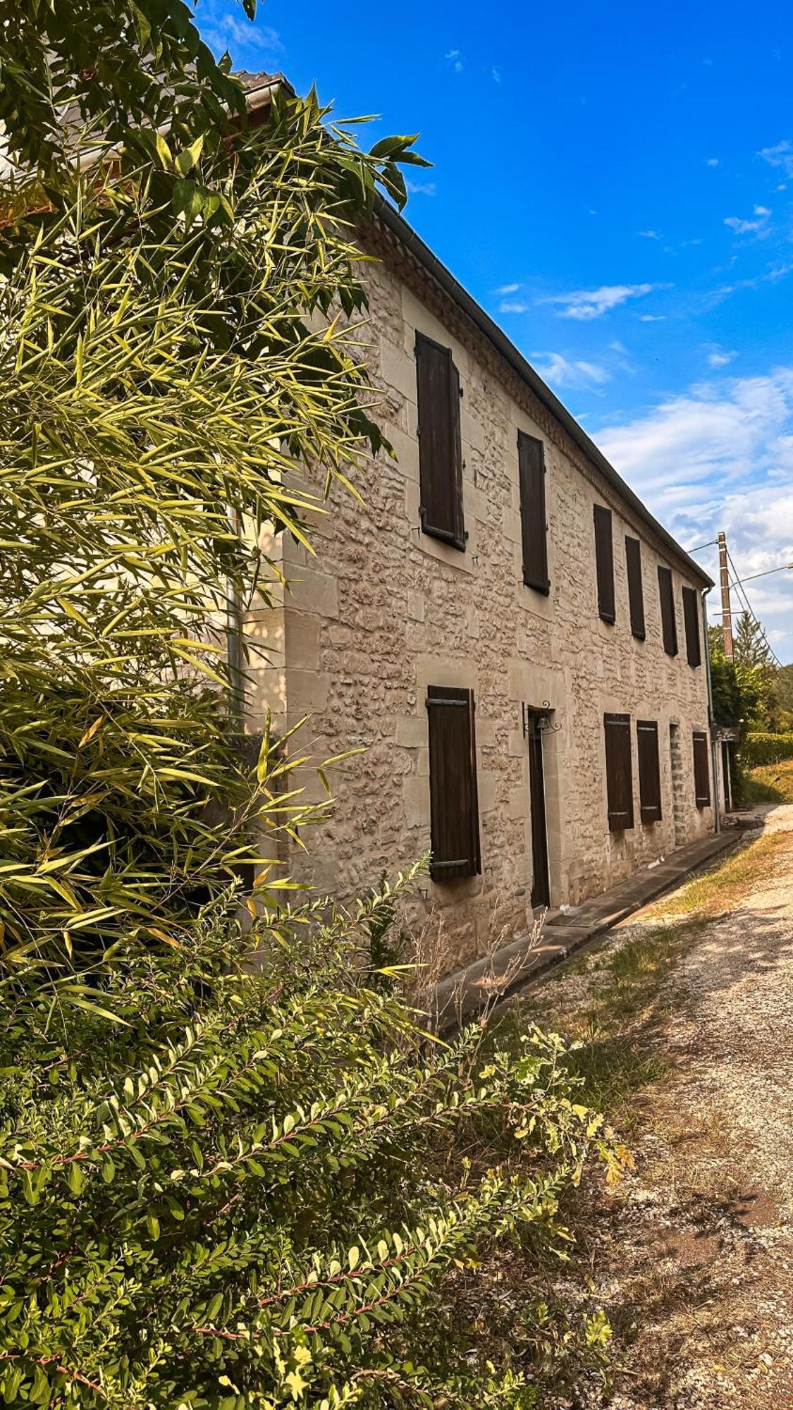 Gite Le Relais De La Diligence Saint-Lazare Exterior photo